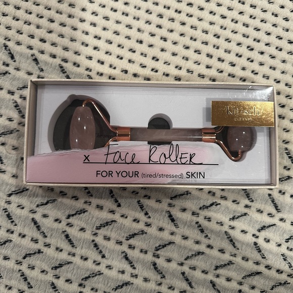 Kitsch 🩷 Face Massager Rose Quartz Face Roller - Picture 9 of 11